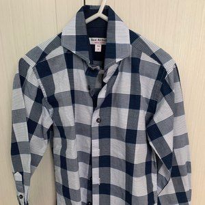Isaac Mizrahi boys button down dress shirt size 5